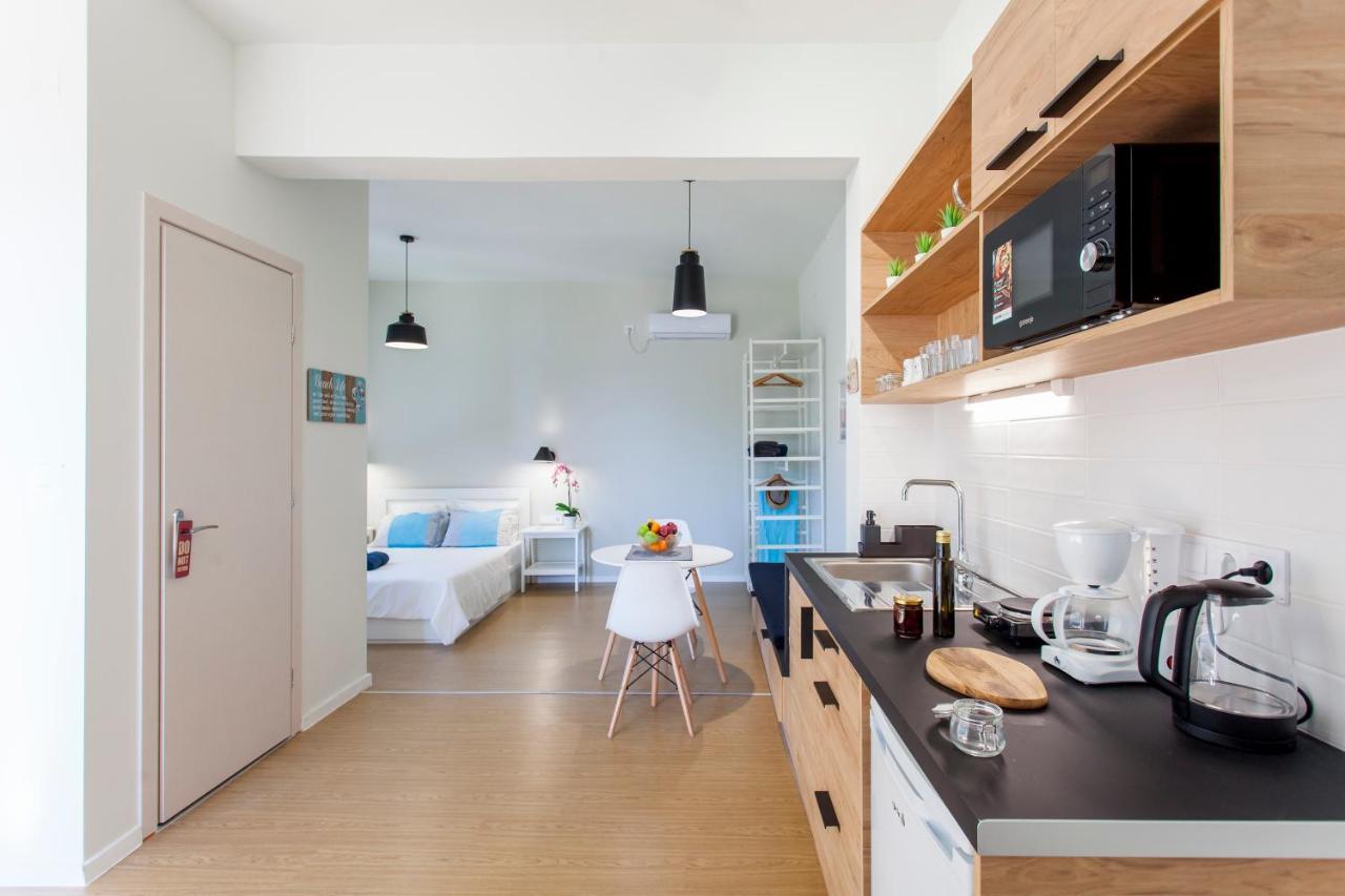 Ligia Waterfront Apartments Bagian luar foto