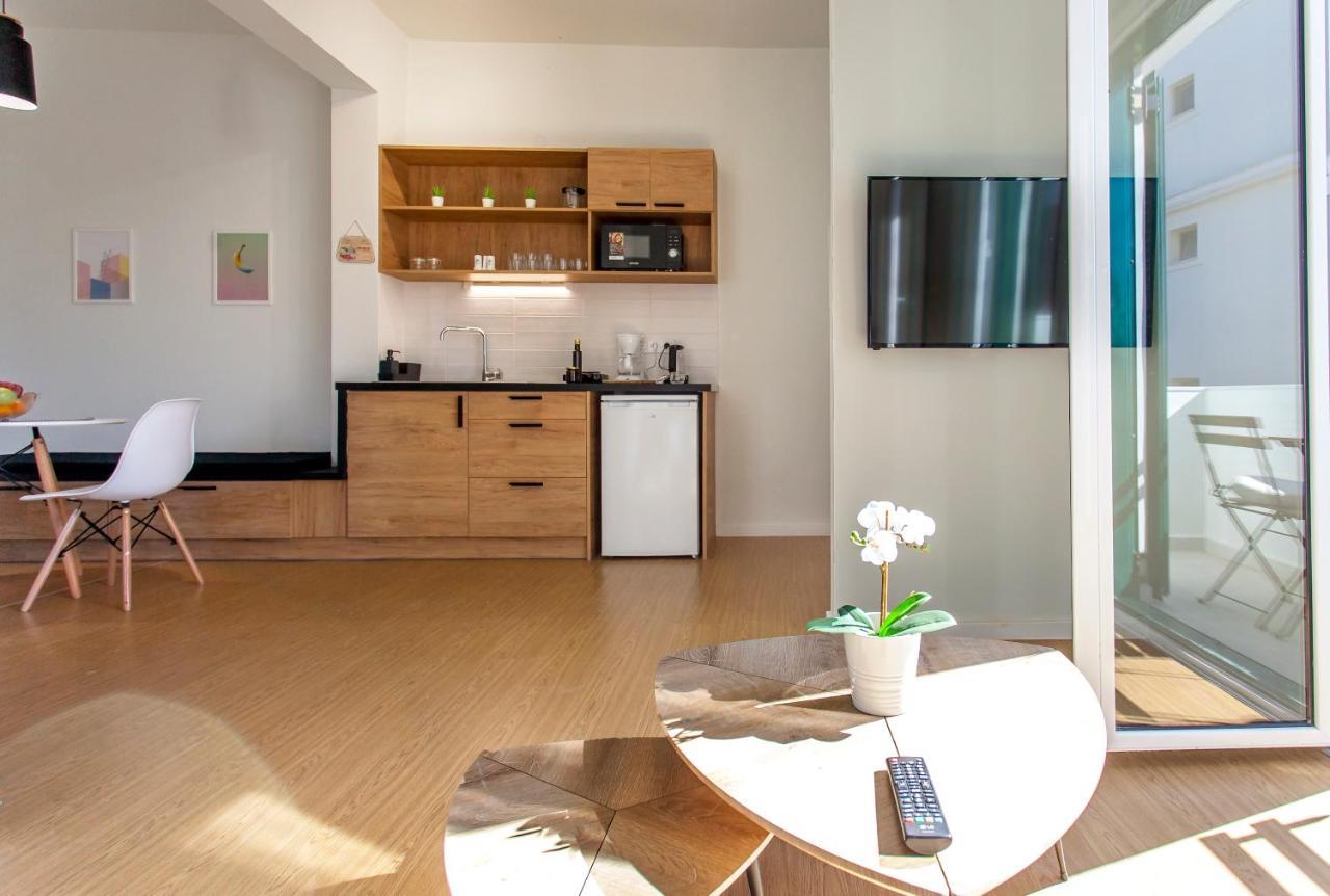 Ligia Waterfront Apartments Bagian luar foto