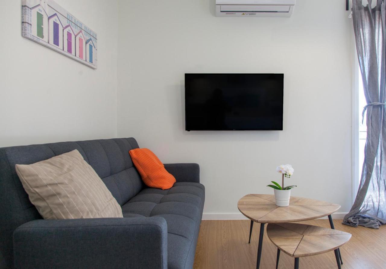 Ligia Waterfront Apartments Bagian luar foto