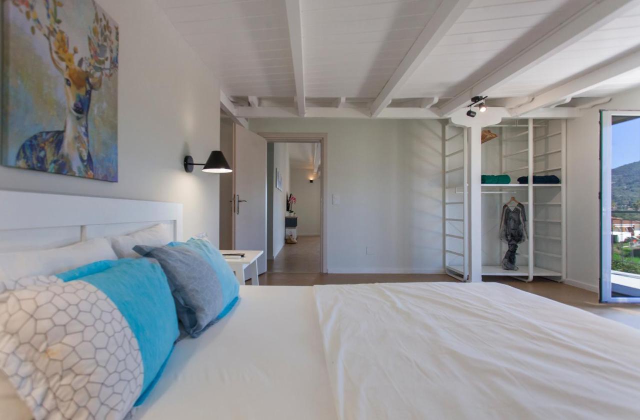 Ligia Waterfront Apartments Bagian luar foto